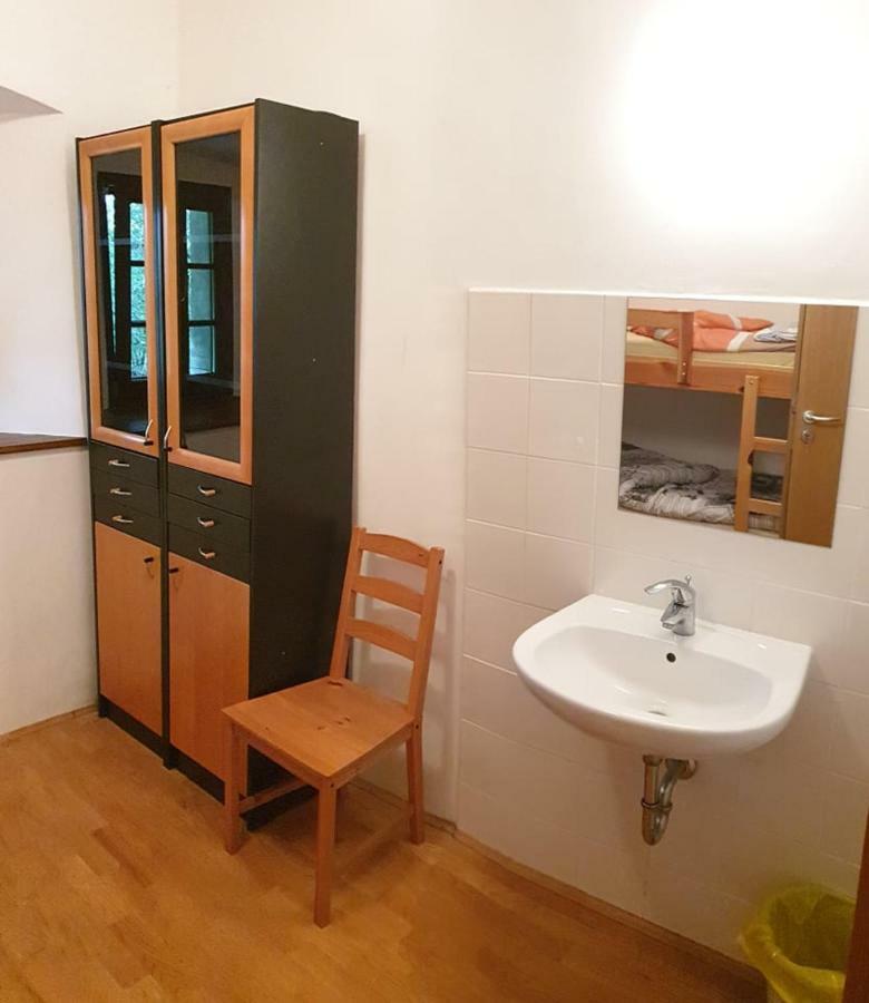 Dom Pristava Hotel Йесенице Екстериор снимка
